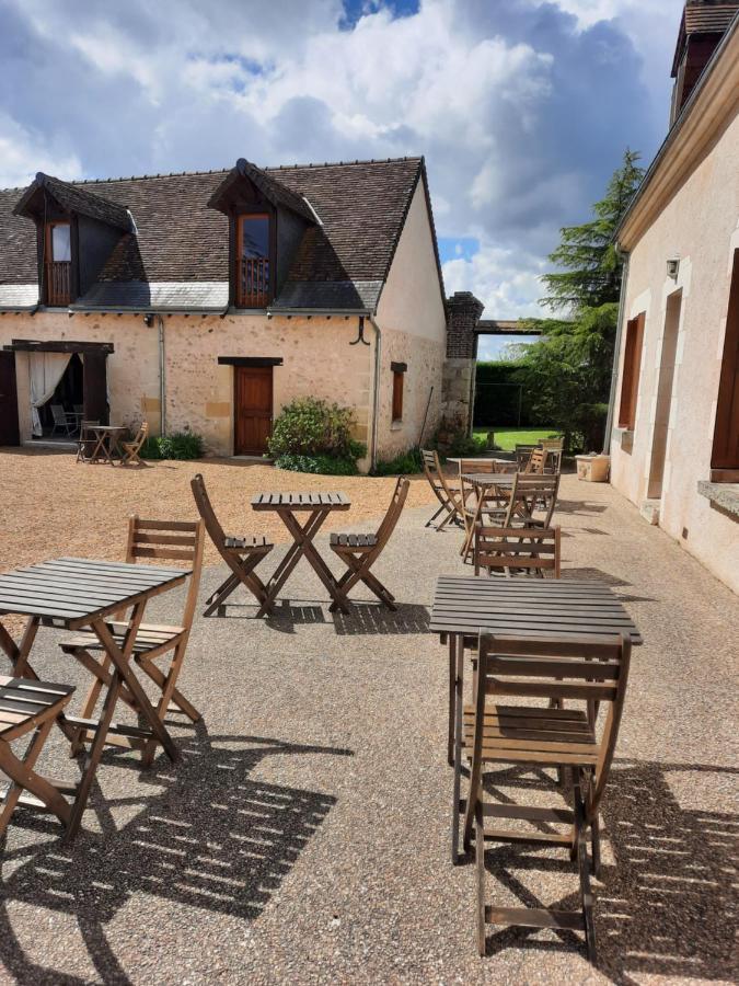 Hotel La Maison Genevier - Chambre La Family Montreuil-en-Touraine Exteriér fotografie